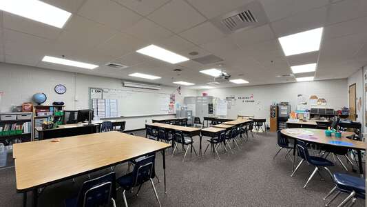 Simpson Elementary School Classroom Standard in Peachtree Corners