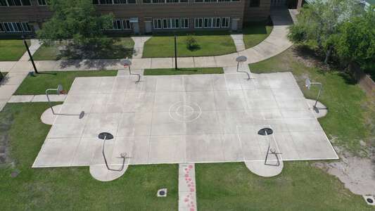 Mandarin Oaks Elementary School Outdoor Basketball Courts (3 hr min) in Jacksonville
