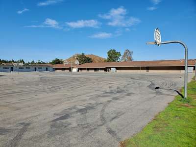Loma Vista Middle School in Riverside California Slideshow Image 3
