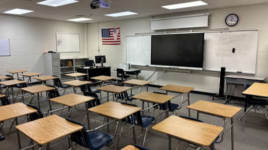 Mountain View High School Classroom Standard in Lawrenceville