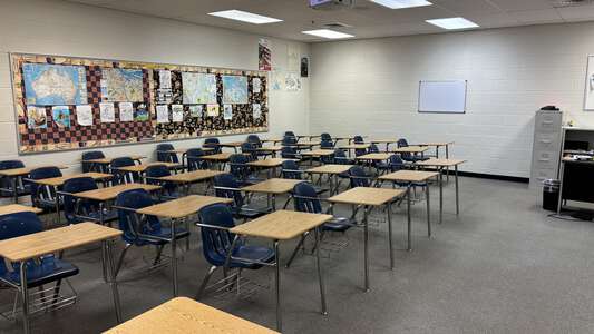 Mountain View High School Classroom Standard in Lawrenceville