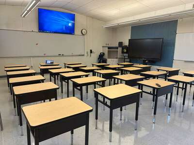 Scandinavian Middle School Classroom Standard in Fresno