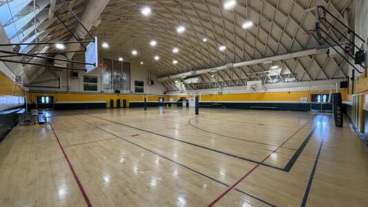 Luther Burbank Middle School Gym in Burbank 3