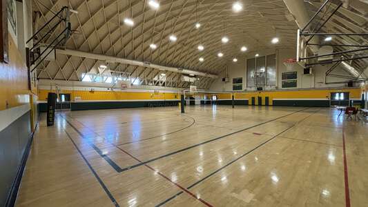 Luther Burbank Middle School Gym in Burbank 4