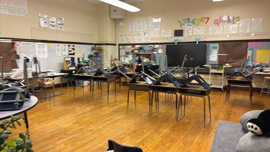 Hayt - Stephen K Hayt Elementary School Classroom Standard in Chicago 3