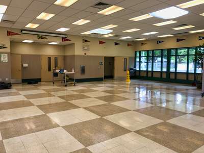 La Loma Middle School Cafeteria in Modesto
