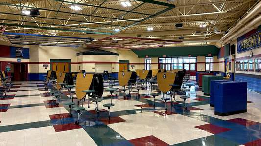 Stucky Middle School Cafeteria in Wichita 3