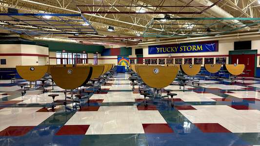 Stucky Middle School Cafeteria in Wichita 4