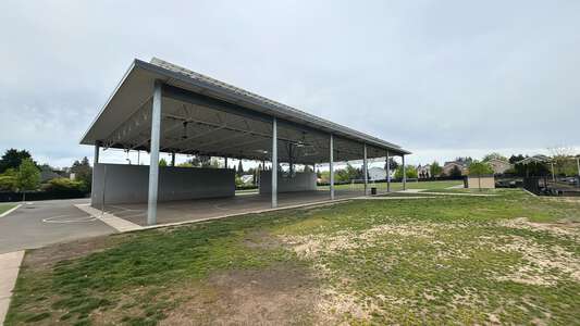Vose Elementary School Outdoor Covered Area in Beaverton 2