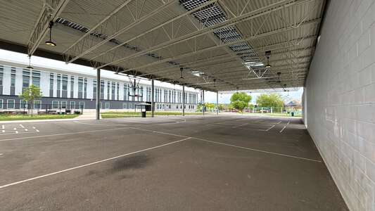 Vose Elementary School Outdoor Covered Area in Beaverton 5