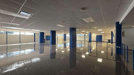 East Jefferson High School Cafeteria in Metairie 3