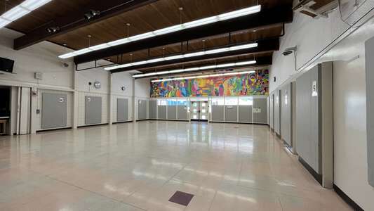 Charlemagne Elementary School Cafeteria in Eugene 2