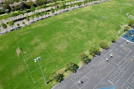 Lincoln Elementary School (K-6) Lincoln Field 1 (Soccer) in Corona del Mar