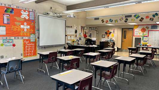Lone Tree Elementary School Classroom Standard in Antioch 1