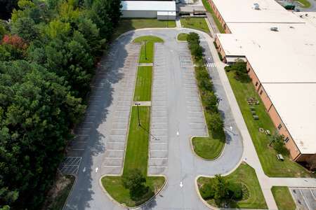 Freeman's Mill Elementary School Parking Lot - Side in Lawrenceville