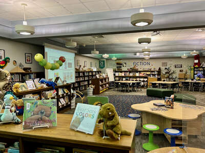 Shady Grove Elementary School Library in Keller
