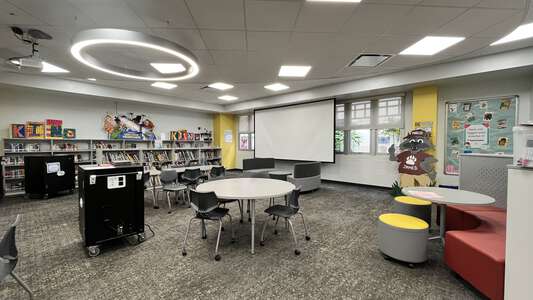 James M. Marlowe Elementary School Library in New Port Richey