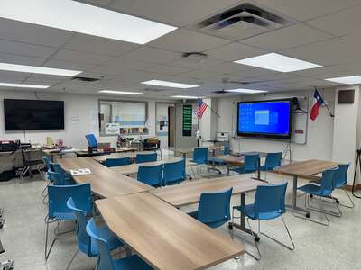 Franklin D. Roosevelt High School of Innovation Classroom Standard in Dallas