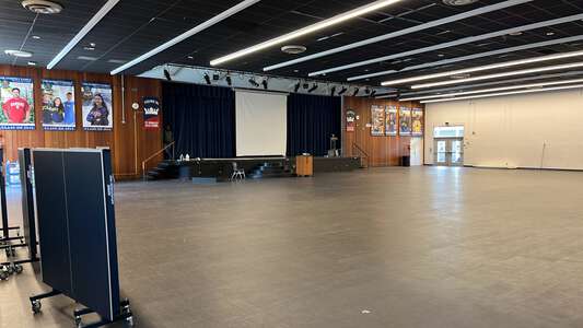 William C. Overfelt High School Multi-Purpose Room (Building F, Room F5) in San Jose 2