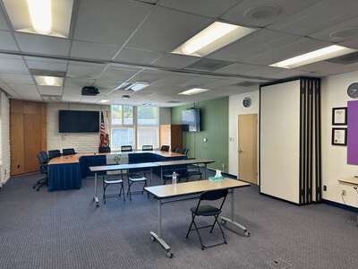 Burlingame School District Boardroom in Burlingame