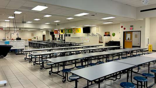 Puckett's Mill Elementary School Cafeteria in Dacula