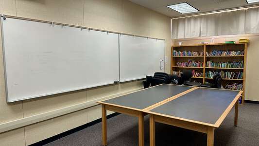 Cunningham Elementary School Room D7 - Conference Room in Turlock