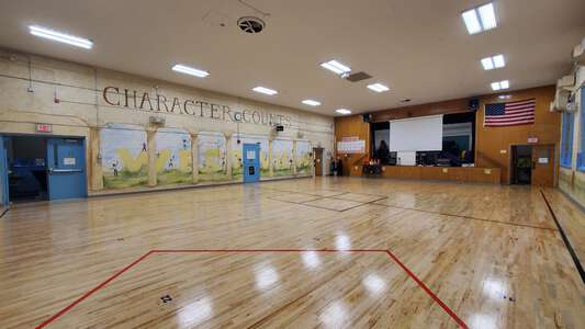 West View Elementary School Gym in Knoxville