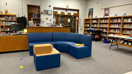 Lawrence Elementary School Library in Wichita 5