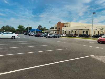 Hidden Oaks Elementary School Parking Lot - Front in Orlando