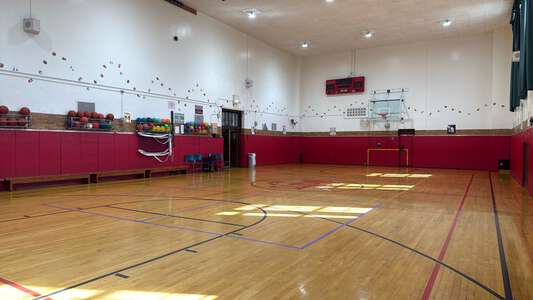 Reinberg - Peter A Reinberg Elementary School Gym in Chicago 4