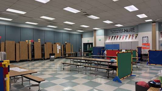 Silver Lake Elementary School Cafeteria in Federal Way