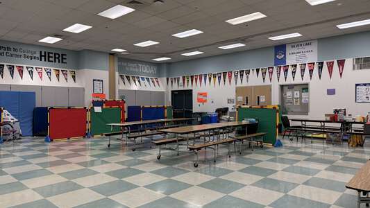 Silver Lake Elementary School Cafeteria in Federal Way