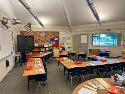 McCardle Elementary School Classroom Standard in Fresno 2