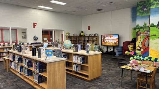 King's Grant Elementary School Library in Virginia Beach