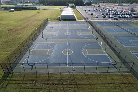 Sunlake High School Outdoor Basketball Courts in Land O' Lakes