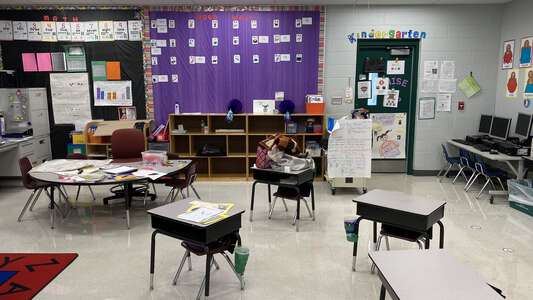 Corr Elementary School (0054) Classroom Standard in Gibsonton