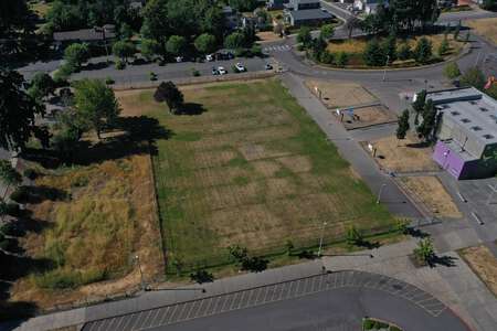 Valhalla Elementary School NE Field in Auburn