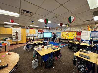 Los Padillas Elementary School Classroom Standard in Albuquerque
