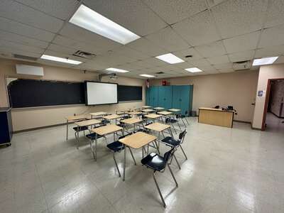 L.B. Johnson Middle School Classroom Standard in Albuquerque