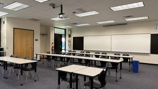 Lake Myrtle Elementary School Classroom Standard in Land O' Lakes