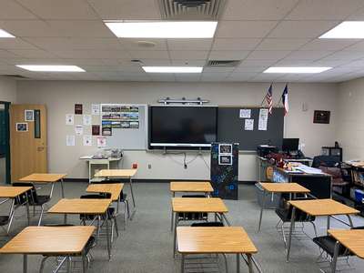 Foster High School Classroom Standard in Richmont