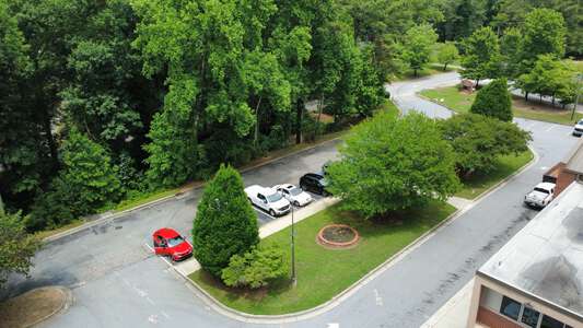 L.O. Kimberly Elementary School Parking Lot - Front in Atlanta 2
