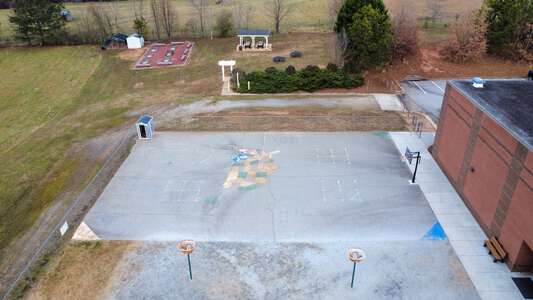 Mulberry Elementary School Outdoor Basketball Courts in Auburn