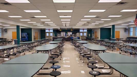 Sunlake High School Cafeteria in Land O' Lakes