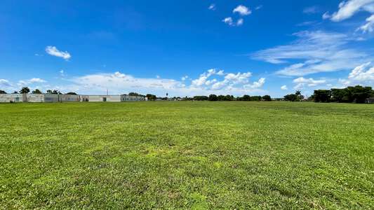 W. R. Thomas Middle School Field - Softball in Miami