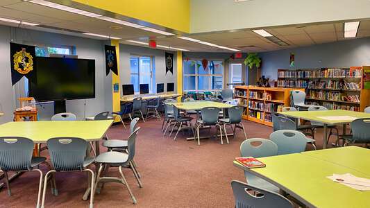 Silver Ridge Elementary School Media Center - Room 201 in Davie