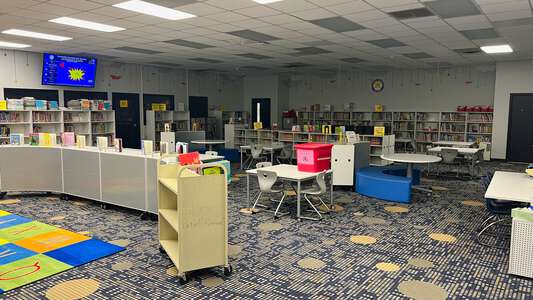 Sangaree Elementary School Media Center in Summerville 4