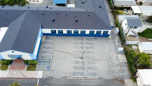 Thomas Edison Elementary School Parking Lot in Burbank 2