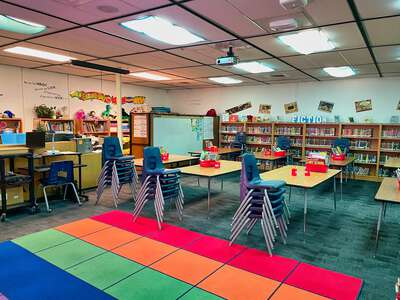 Pittman - Vail Elementary School Library in Las Vegas