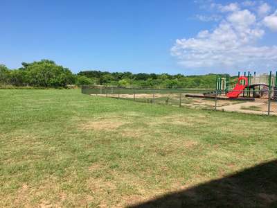 Alma Brewer Strawn Elementary School Field - Practice in Dale